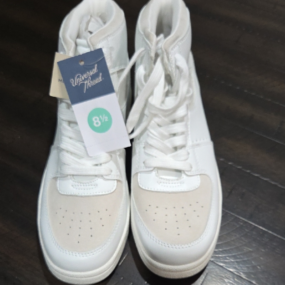 Universal Thread Cream and White High-Top Sneakers